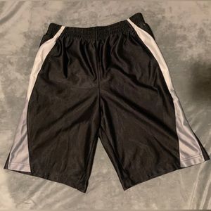 Basketball running shorts